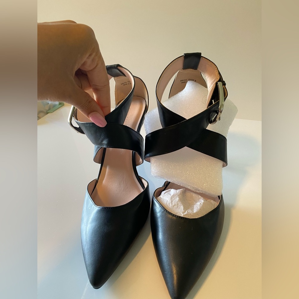 Straps Black Heel Size 11